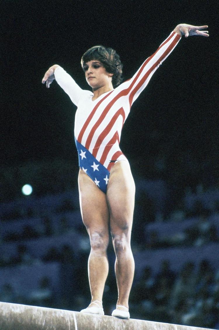idrætskrig. 14 østbloklande boykottede OL i Los Angeles i 1984. Det banede vejen for USA’s Mary Lou Retton, der som en første kvindelige gymnast uden for østblokken vandt guld i mangekamp ved et OL eller et VM. 