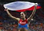 Comeback. Jelena Isenbajevas formentlige sidste sæson på topplan risikerer at køre af sporet, hvis ikke udelukkelsen af de russiske atleter ophæves. 