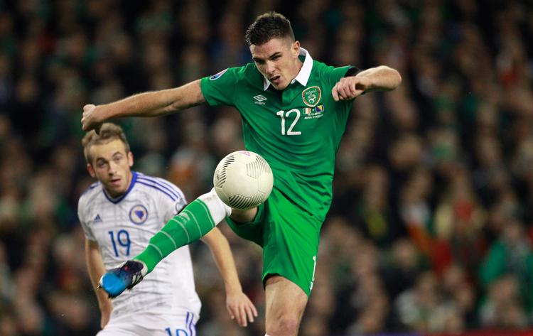 EM-KLAR. Da Ciaran Clark og Irland flugtede Bosnien-Hercegovina ud af regnskabet, blev der plads til Danmark i Em-slutrundens tredje seedningslag. 
