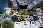 Nutidens udvalg på Pusher Street er langt stærkere end de typer hash, der blev røget dengang Fristaden Christiania blev startet. Det øger risikoen for hashpsykoser. 