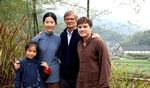 Bille August har netop færdiggjort den kinesiske film 'The Chinese Widow'. Og nu har filminstituttet lavet en filmaftale med Kina, hvor flere danske produktionsselskaber allerede er i gang.