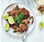 Tacos. Hjemmelavede tacos til den braiserede gris er klart at foretrække. 