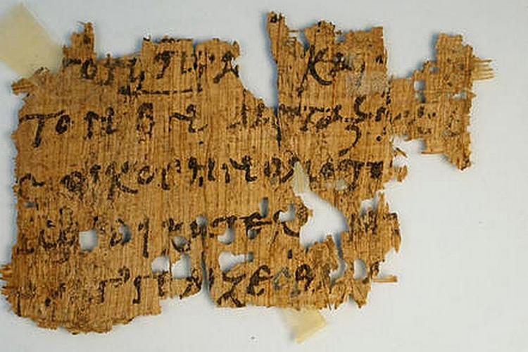 Historisk. Dette kan være et af de knap 130 kendte papyruskilder til den nytestamentlige originaltekst. 