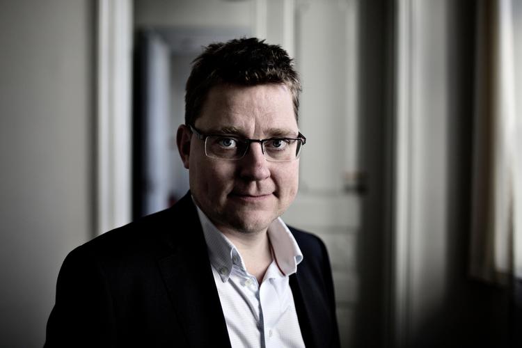 Skeptiker. Radikale Venstres medieordfører, Rasmus Helveg Petersen, tror ikke på, at dagbladene vil få flere betalende brugere af at DR på lægges et login på nettet. 