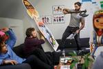 Frontkæmpere. Spiludviklere hos danske Sybo Games er frontløbere blandt producenter af digitale spil, der omsatte for 1,1 milliarder kroner sidste år og dermed nærmer sig filmbranchens omsætning på 1,3 milliarder kroner. 