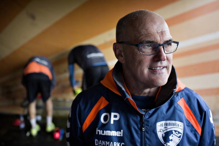 Rutine. Med 375 kampe som træner i Superligaen er Pedersen den mest rutinerede af alle i landets bedste række. 