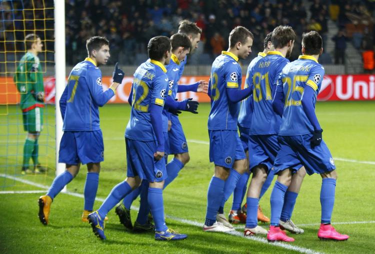1-1. Målet efter halvandet minut til Bate Borissov endte med at koste Bayer Leverkusen point i Hviderusland, og dermed er FC Barcelona videre til ottendedelsfinalerne. 