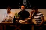 Slurp. Mikkel Borg Bjergsø (tv.), restaurantens japanske kok, Takuro Otani, der er hentet til Danmark for at udvikle supperne samt restaurant Bento-bagmand Daisuke Uki er klar til at åbne Nørrebros nye ramen-bar. 