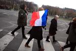 I Paris' gader har bybilledet været præget af det franske flags farver. 