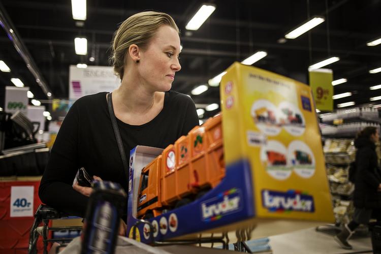 Forbrug. Storindkøb på Black Friday i Fields. 