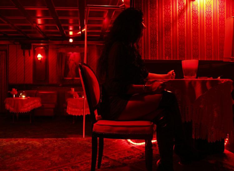 Sex-lit. I anledning af årets Bad Sex in Fiction Award fremhæver Politikens litteraturanmeldere eksempler fra årets danske udgivelser. 