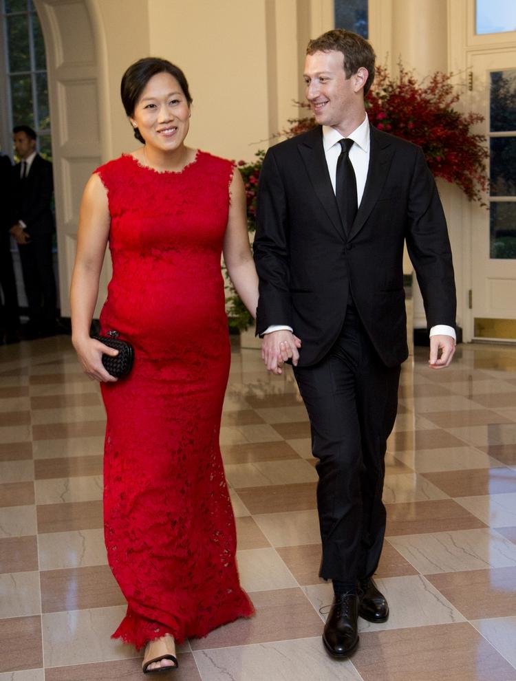 Tillykke. Mark  Zuckerberg  og Priscilla Chan er blevet forældre. 