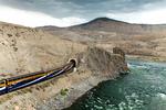 BESVÆRLIGT. Schweiziske tunnelbyggere var med til at bore huller i bjergene i i 1880'erne. Turene er typisk på 800-1.000 km. 
