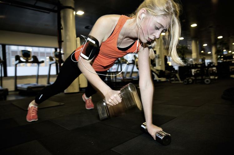 VELNÆRET. Almindelige motionister har bestemt fået dækket deres proteinbehold hjemmefra - og behøver ikke shakes og barer viser forskning. 