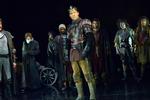 Scenekunst. Google har netop frigivet 60 forskellige stykker scenekunst på sin kulturportal, Google Cultural Institute. Blandt andet kan man opleve Royal Shakespeare Companys udgave af teaterstykket 'Henry V'. Foto: Keith Pattison 
