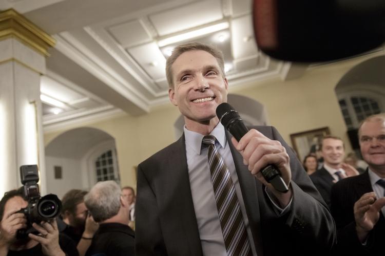 Vinder. Partiformand, Kristian Thulesen Dahl, ankommer til Dansk Folkepartis valgfest. 