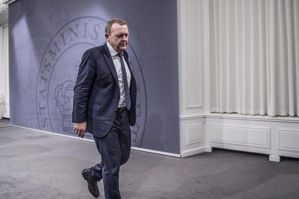 Lars Løkke Rasmussen ved sit pressemøde i Spejlsalen, efter det stod klart, at danskerne har stemt nej. 