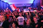sejrssikre. I det sydøstlige Frankrig kandiderer tredje generation af Le Pen-familien, Marion Marechal Le Pen, der begejstrer Nationalfrontens tilhængere. 