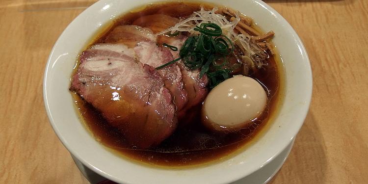 Stjernemad. Tokyo-restauranten Tsuta er netop blevet belønnet med en michelinstjerne for stedets ramen-serveringer. 