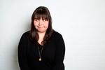 Komiker. 27-årige Sofie Hagen har siden 2012 boet i London, hvor hendes comedy-karriere har taget fart. Hun har vundet flere priser, blandt andet den eftertragtede pris 'Best Newcomer' på Edinburgh Fringe Festival for debutshowet 'Bubblewrap', der blandt andet handler om depression, Westlife og sex. 