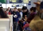 Adgang. Omkring 20 millioner mennesker rejser årligt til USA under de lempede visumregler, men fremover vil USA begrænse adgangen for rejsende, som tidligere har besøgt lande som blandt andet Syrien og Irak. 