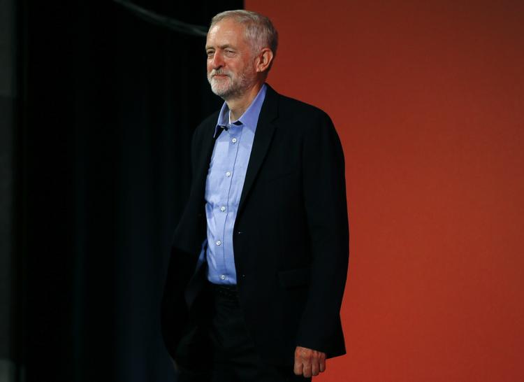 PARTILEDER. Jeremy Corbyn blandede sig i retsag mod bedragerisigtet for at hindre, at vedkommende blev fængslet. 