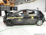 OPGRADERET. Opel Astra får efter den seneste Euro NCAP-test mere sikkerhedsudstyr i Danmark. Dog ikke i billigste udgave. Foto: FDM/Euro NCAP 