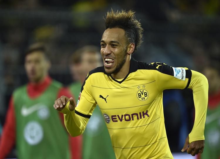 Måååål.  Pierre-Emerick Aubameyang fortsætter med at score mål. 