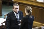 Lækage. Lars Løkke er vred over, at Mette Frederiksens skattepapirer er blevet lækket til pressen. 