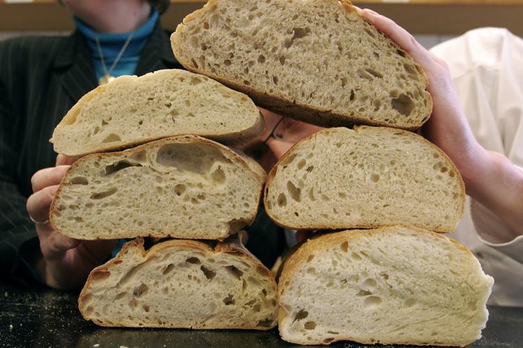 Gluten. De danskere, der køber glutenfrit, fordi de tror, det er sundt, tager fejl, advarer eksperter. 
