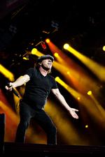 Rock. Det australske band AC/DC gav koncert på Dyrskuepladsen i Roskilde i sommer. Her ses forsanger Brian Johnson. 
