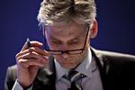 Nedskrivninger trækker Danske Bank ned