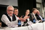 Debatmøde. Folkeskolen dannede baggrund for heftig debat, da Politiken havde sat fem folkeskolekombattanter stævne. 
