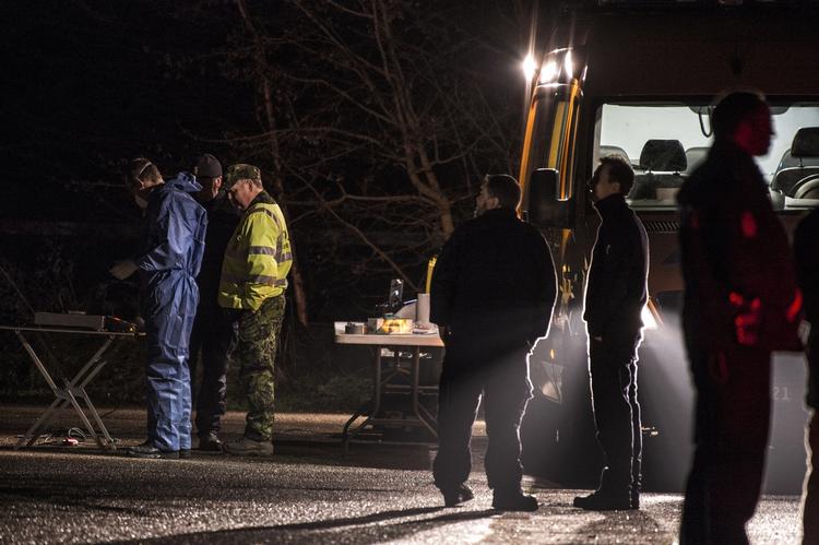 Illegal. Efter en intens efterforskning fandt politiet fredag frem til en ulovlig fyrværkerifabrik på Sjælland. 