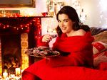 Madglad. Nigella Lawson er larger than life - og julesulten som en ulv. 