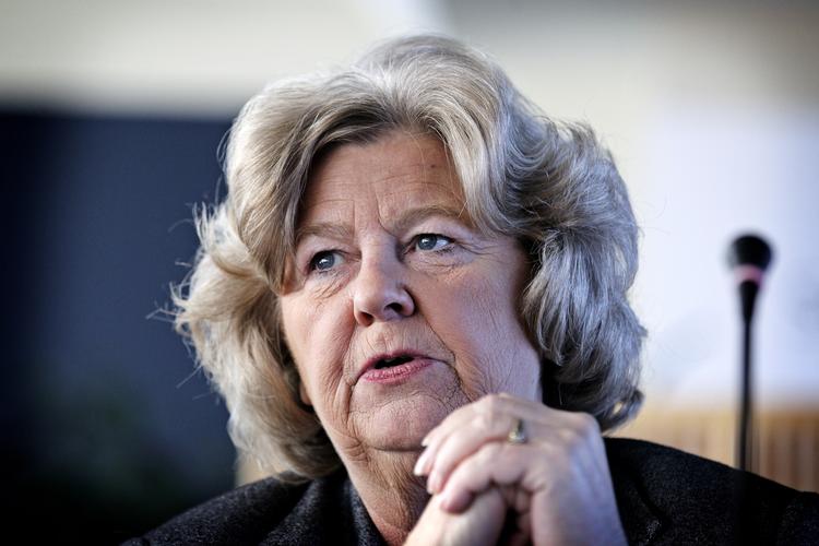 Svada. »Jeg synes, at han og jeg skulle have skrevet nogen artikler sammen om det og påvirket partiets politik i stedet. Jeg er møgked af det«, siger Birthe Rønn. 