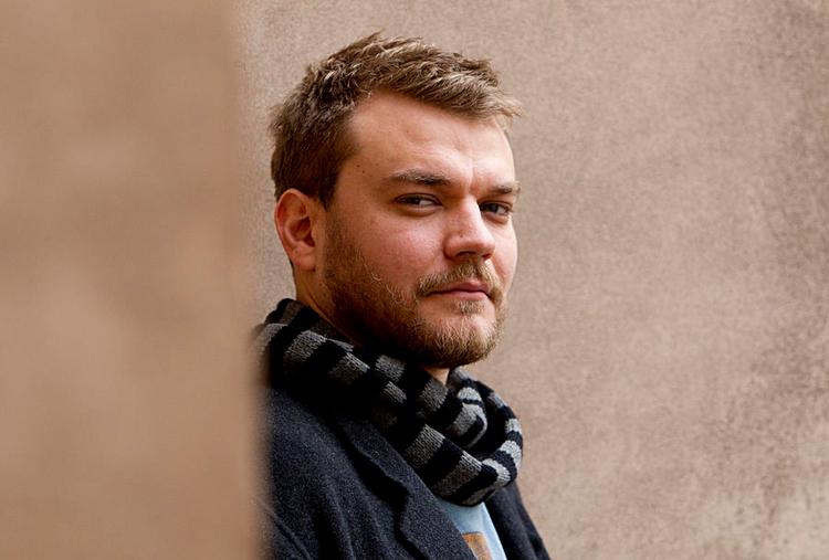 Cool. Ifølge Pilou Asbæk er Københavnerne »enormt cool«, når de går forbi kendte mennesker på gaden. 