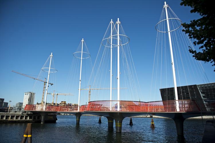 pyntesyg. Cirkelbroen i København er et af årets arkitektoniske højdepunkter. 