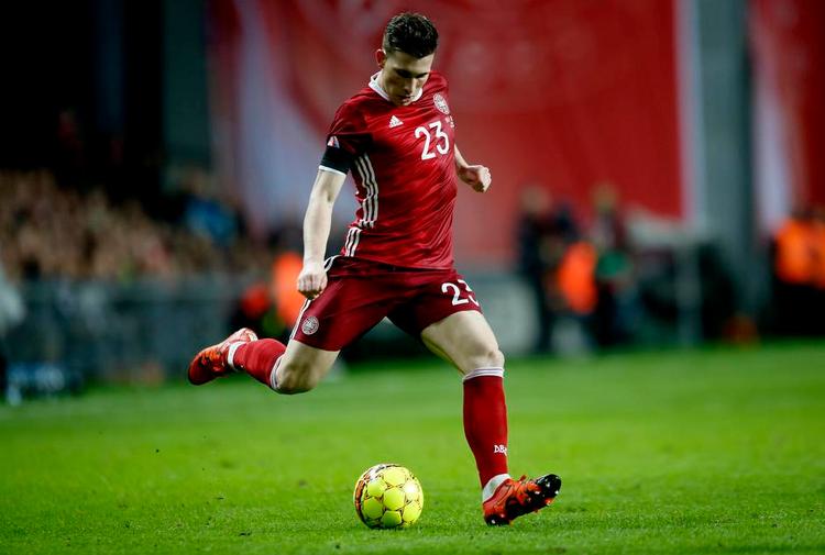 Nr.2. Pierre-Emile Højbjerg blev folkeeje, da han gav følelserne frit løb oven på en kamp i landsholdsdragten. 