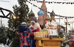 Julestemning. Stormagasinet GUM holder hvert år julemarked på Den Røde Plads i hjertet af Moskva. 