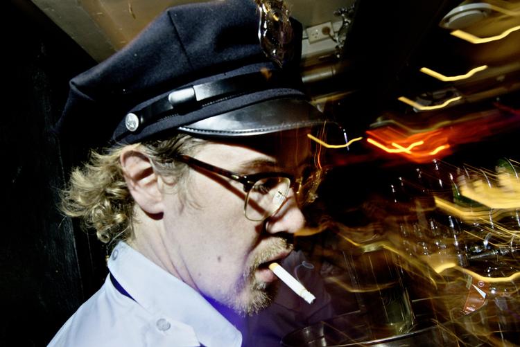 FÆNGSLET. På CPH Jailhouse bærer bartenderne uniform. 