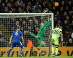 Sprællemand. Manchester Citys målmand Joe Hart havde også et par fine redninger i kampen. 