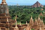 TEMPELBY. 2.217 pagoder og buddhistiske templer er spredt på et 40 kvadratkilometer stort område i oldtidsbyen Bagan i det centrale Myanmar (tidligere Burma). 