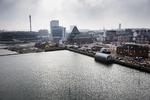 Sikkerhed. En mand druknende ved juletid i Aarhus Havn. Hvert år drukner i gennemsnit ti personer i forbindelse med færdsel i havneområder i Danmark 