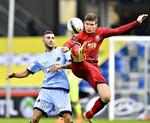 solgt. FC Nordsjællands midterforsvarer Ivan Runje (th) har gjort opholdet i Omonia Nicosia permanent. 