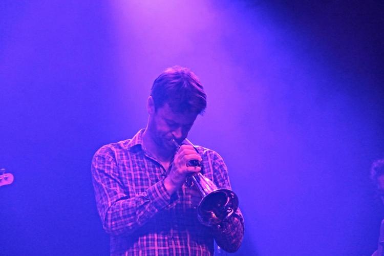 Storhed. Den aarhusianske trompist og komponist Jakob Buchanan gjorde sig i 2015 bemærket med sit crossover 'Requiem'. 