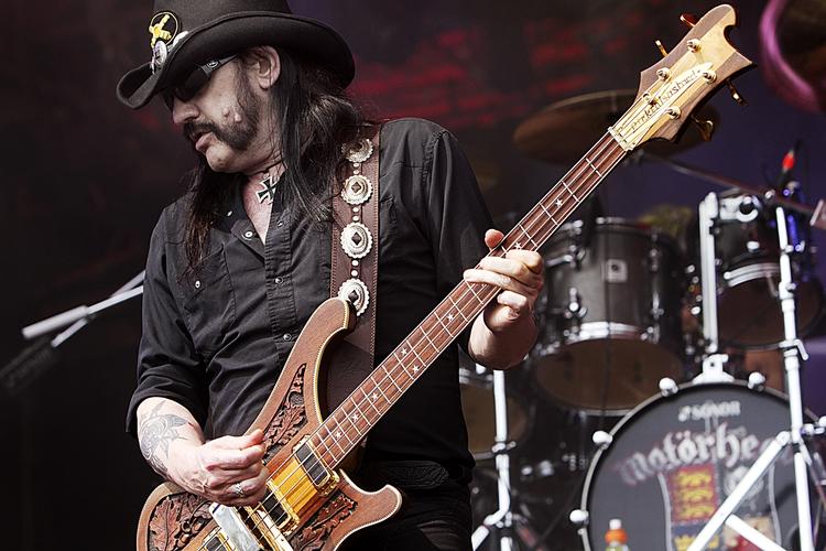 Slut. Lemmy Kilmisters liv sluttede 28. december. »Killed by Death«, som han selv ville have formuleret det. 