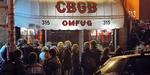 Spillested. Inden den amerikanske punkklub CBGB lukkede i 2006, var der talrige forsøge på at redde stedet. 