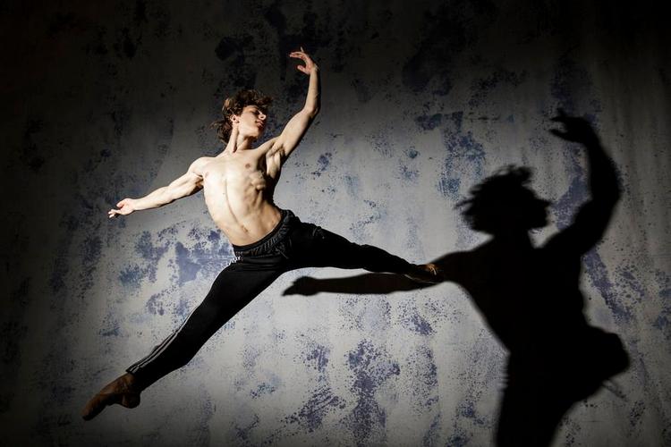DANS! Tobias Praetorius er balletdanser på Det Kongelige Teater. 