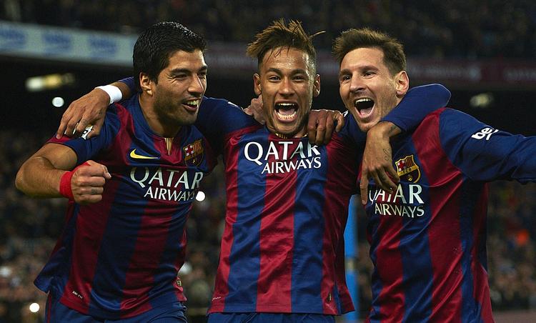 Trio. Suárez, Neymar og Messi. De kan noget specielt med en bold ved deres fødder og derudover give stof til eftertanke om passion. 
